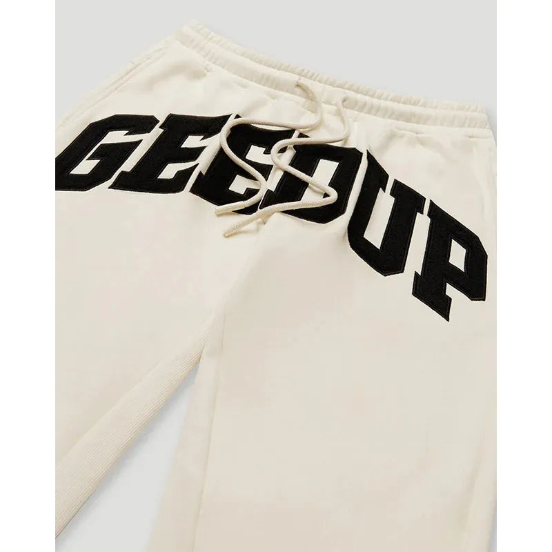 GEEDUP Team Logo Trackpants Buttercream/Black