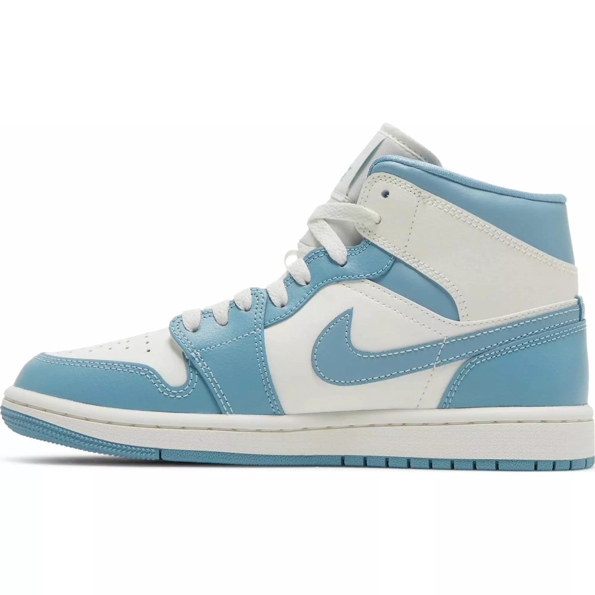 Nike Air Jordan 1 Mid Unc Women's (2022)