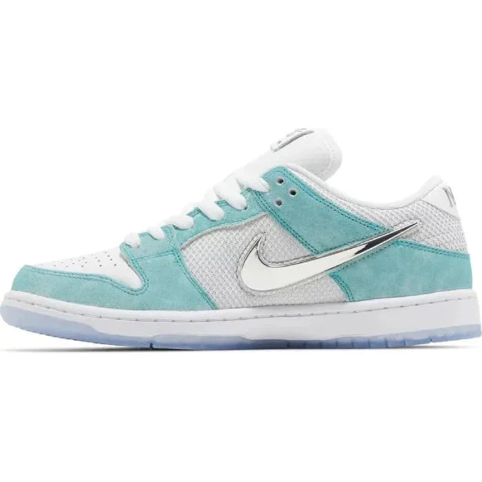 Nike x April Skateboards Dunk Low SB Turbo Green