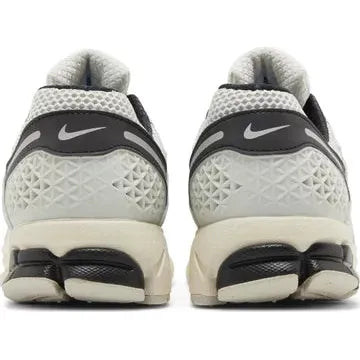 Nike Air Zoom Vomero 5 Supersonic