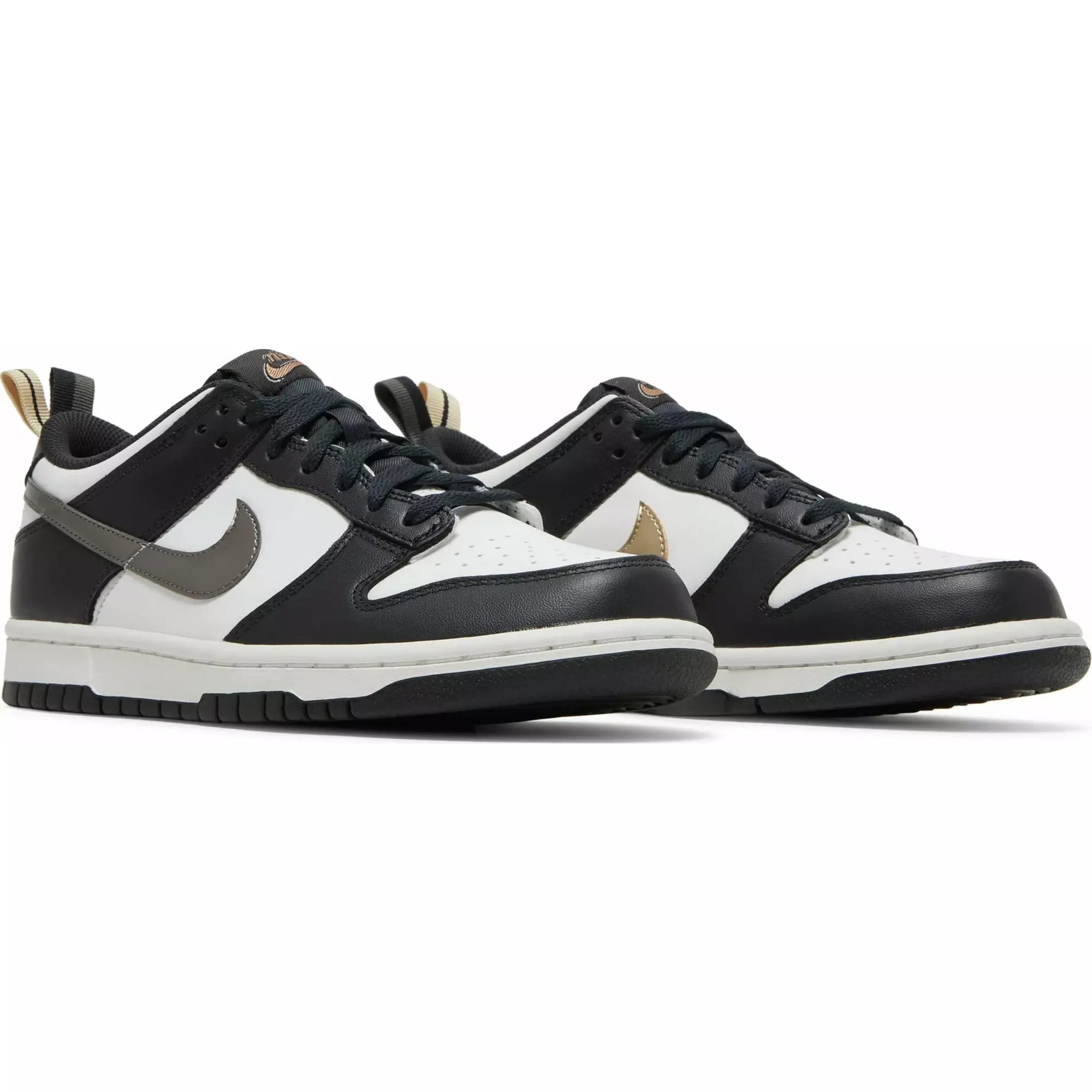 Nike Panda Dunk Low Metallic Panda Grade School